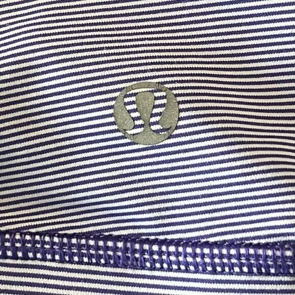 Lululemon Energy Bra Purple White Micro Striped Strappy Cross Back Activewear - Picture 3 of 4